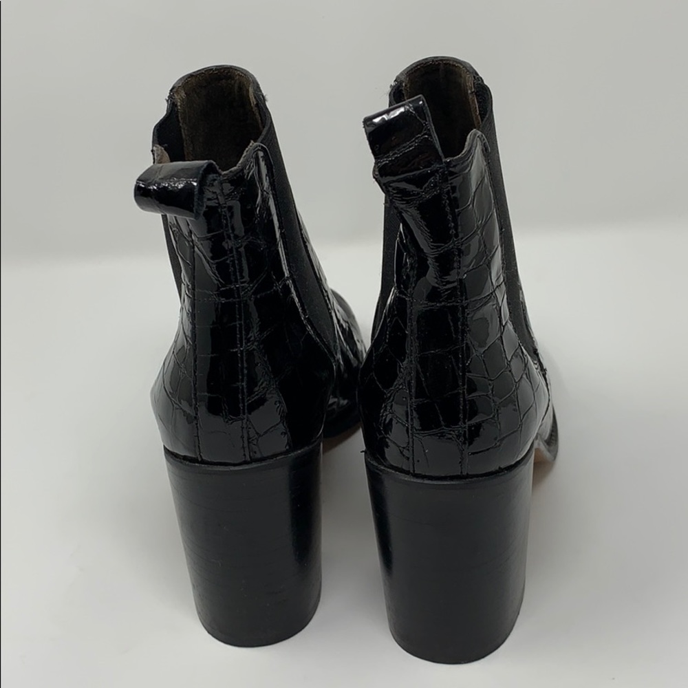 Guess Booties - Picture 4 of 7